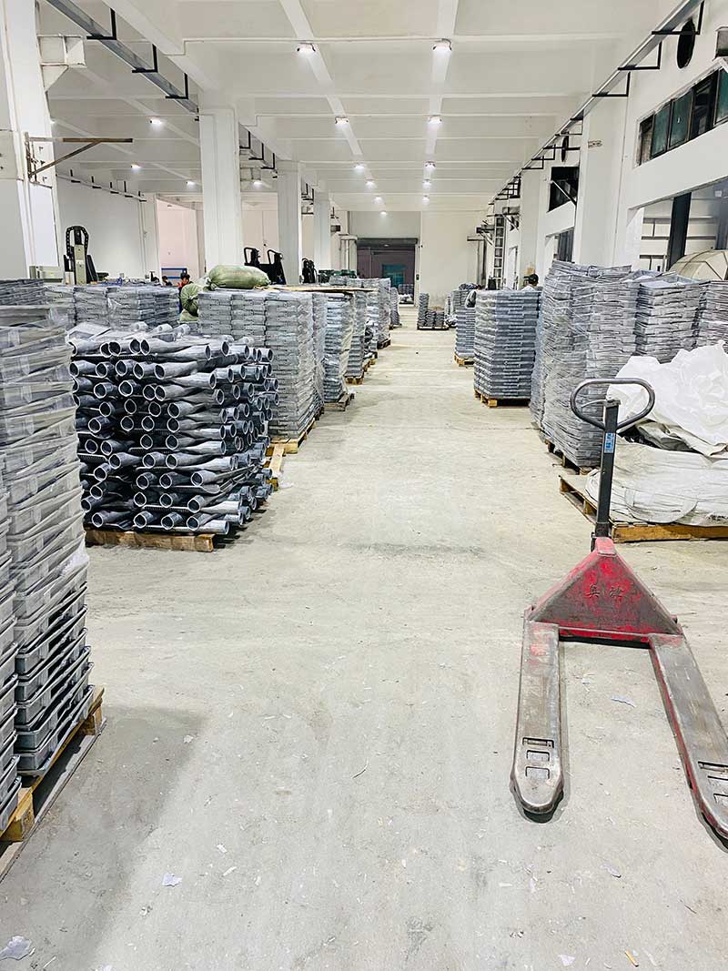 dan arweiniad-llifogydd